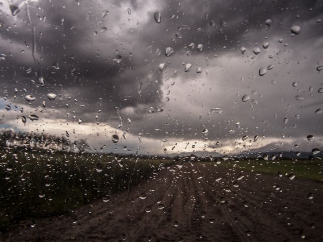 Leia mais sobre o artigo Vídeo: Epagri/Ciram emite aviso de temporais e chuva volumosa